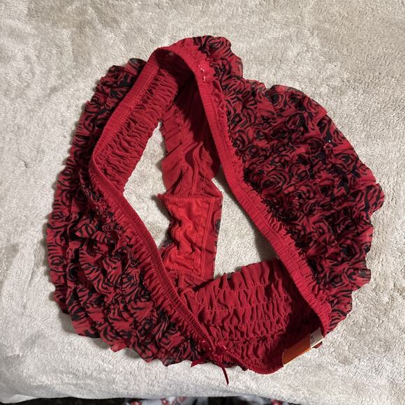 Vintage fashion bug ruffled Red And Black underwear Size 7 - Picture 6 of 6